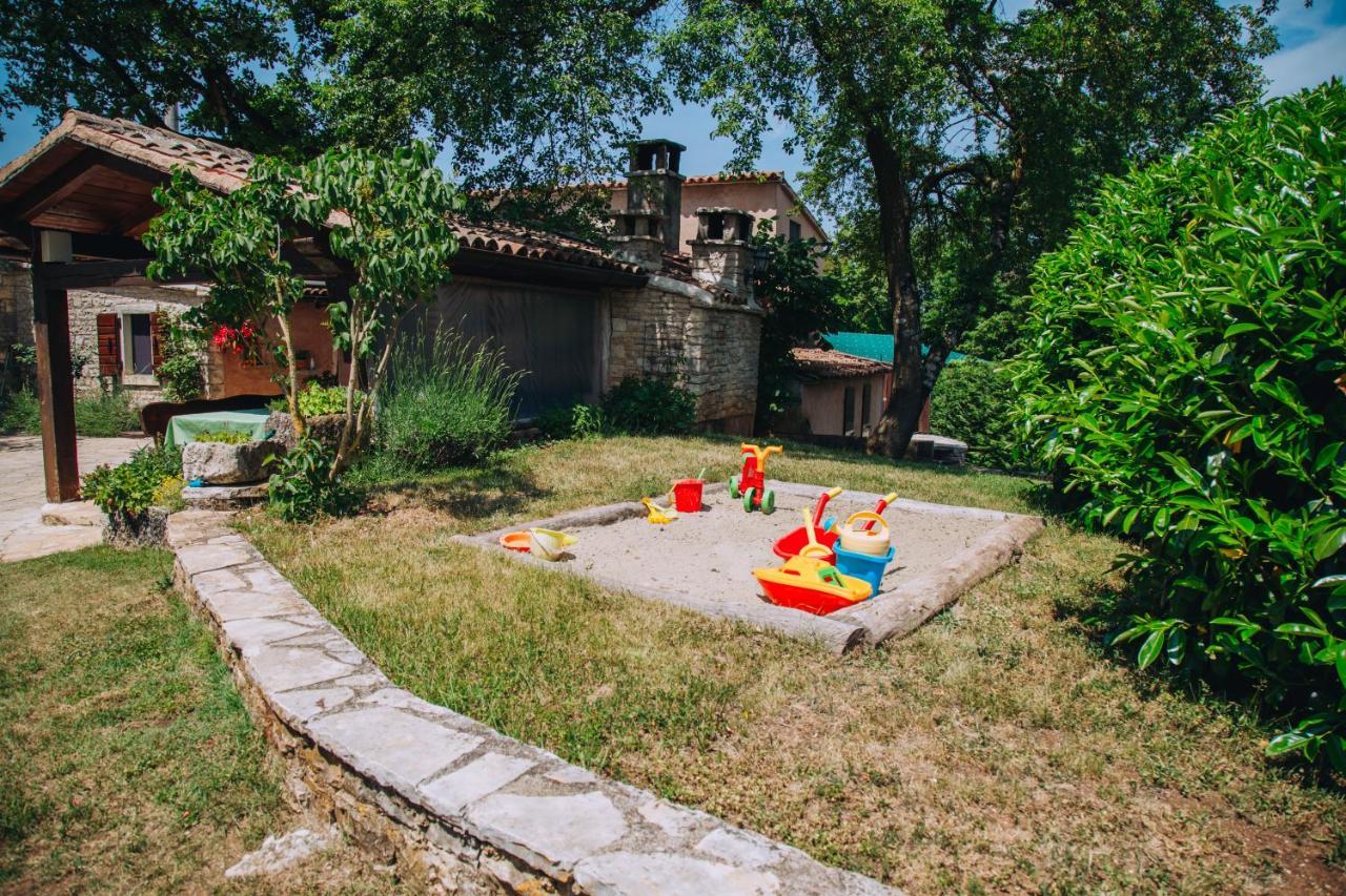 Casa Karnevali Villa Žminj Buitenkant foto